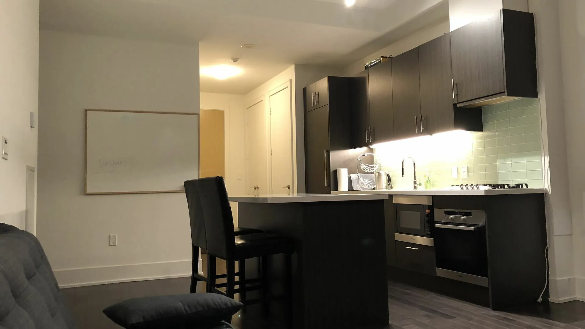 The Pier Boutique Apartment Toronto